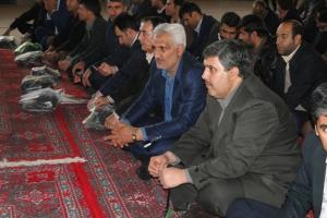 حضور کارکنان دیوان محاسبات استان در همایش گرامیداشت حماسه 9 دی